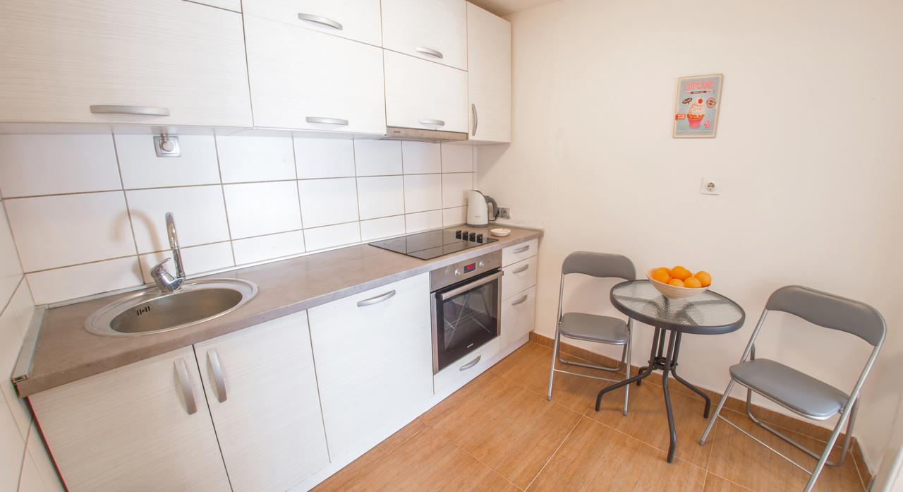 Apartment Tiger Lily Mostar Exteriör bild